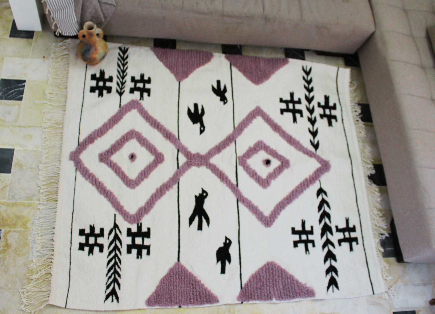 Tapis Kilim Berbère en Laine 2 m x 1.5 m – Motifs à Reliefs Caniche