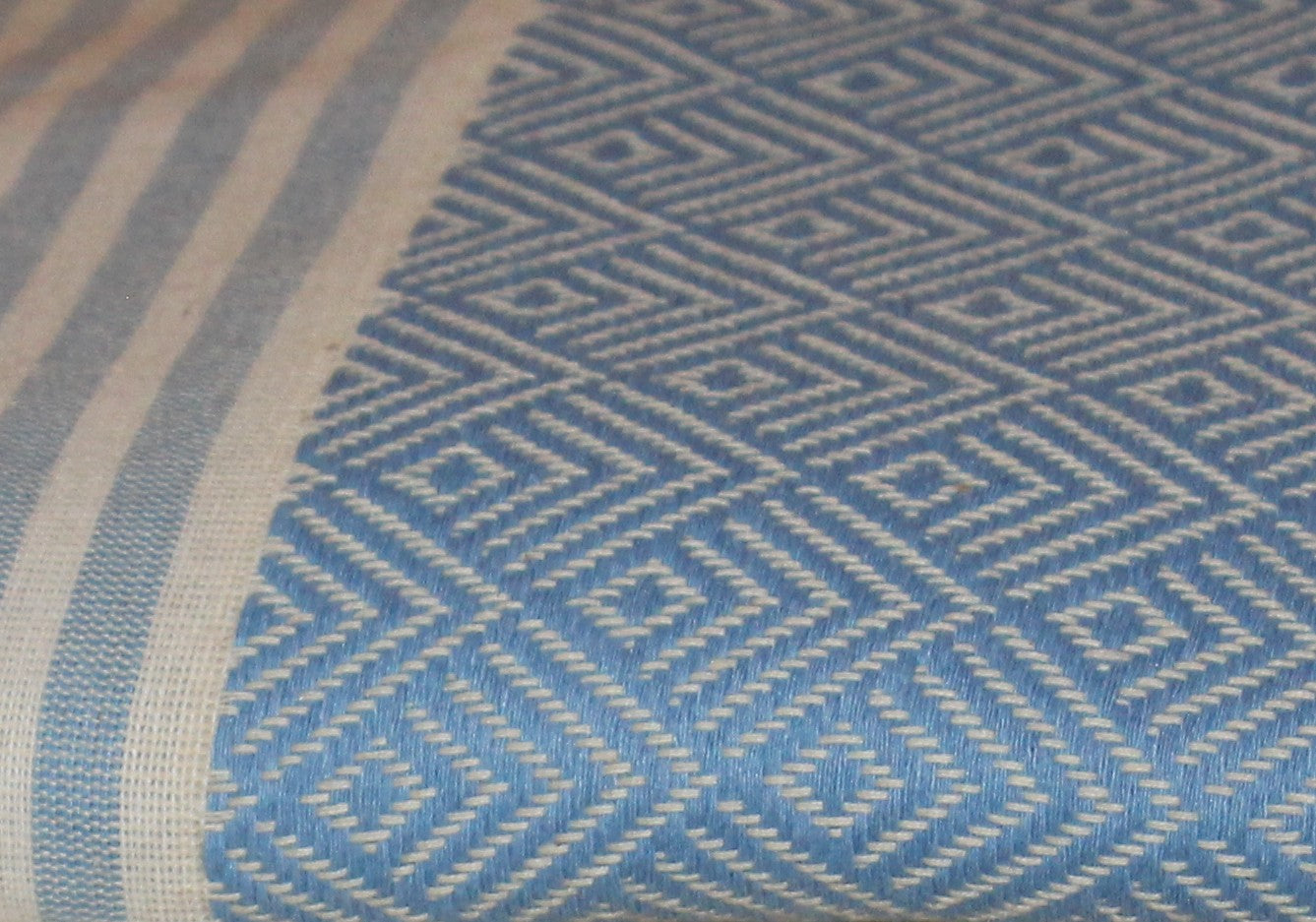 Fouta Coton Jacquard – Élégance & Confort