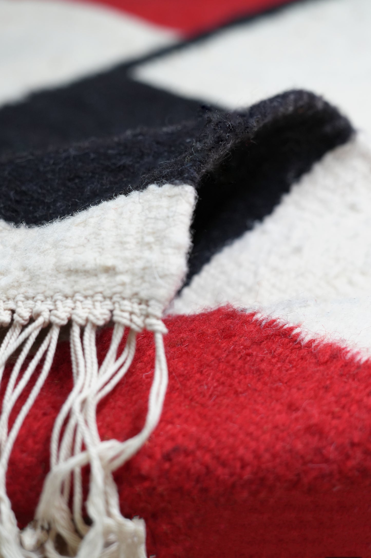 Tapis kilim berbère en laine tissé main – 2 m x 1,2 m